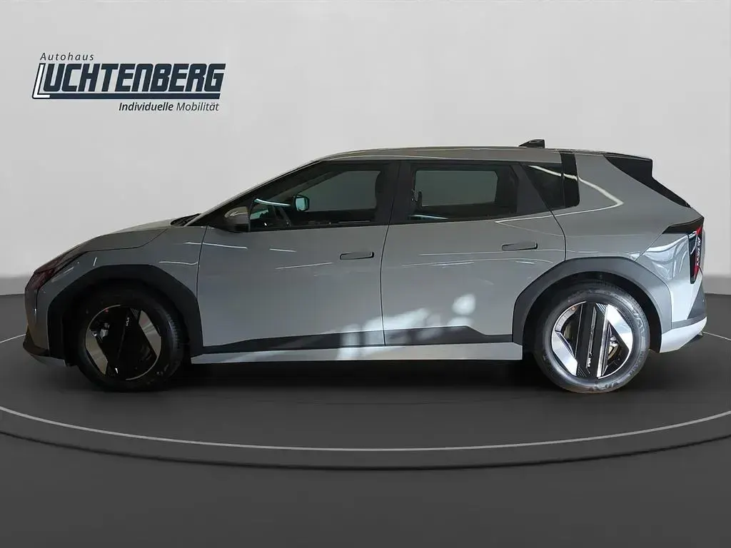 Neu Kia EV4 Earth 150 kW (204 PS) 2026 Grau Limousine