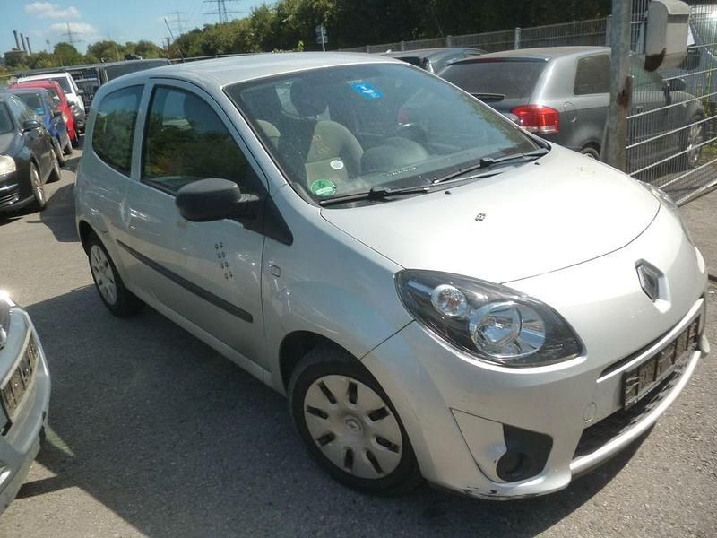 Silber Gebraucht 2011 Renault Twingo Authentique Kleinwagen | 1.250 € (Guter Preis) - Bild 1/4