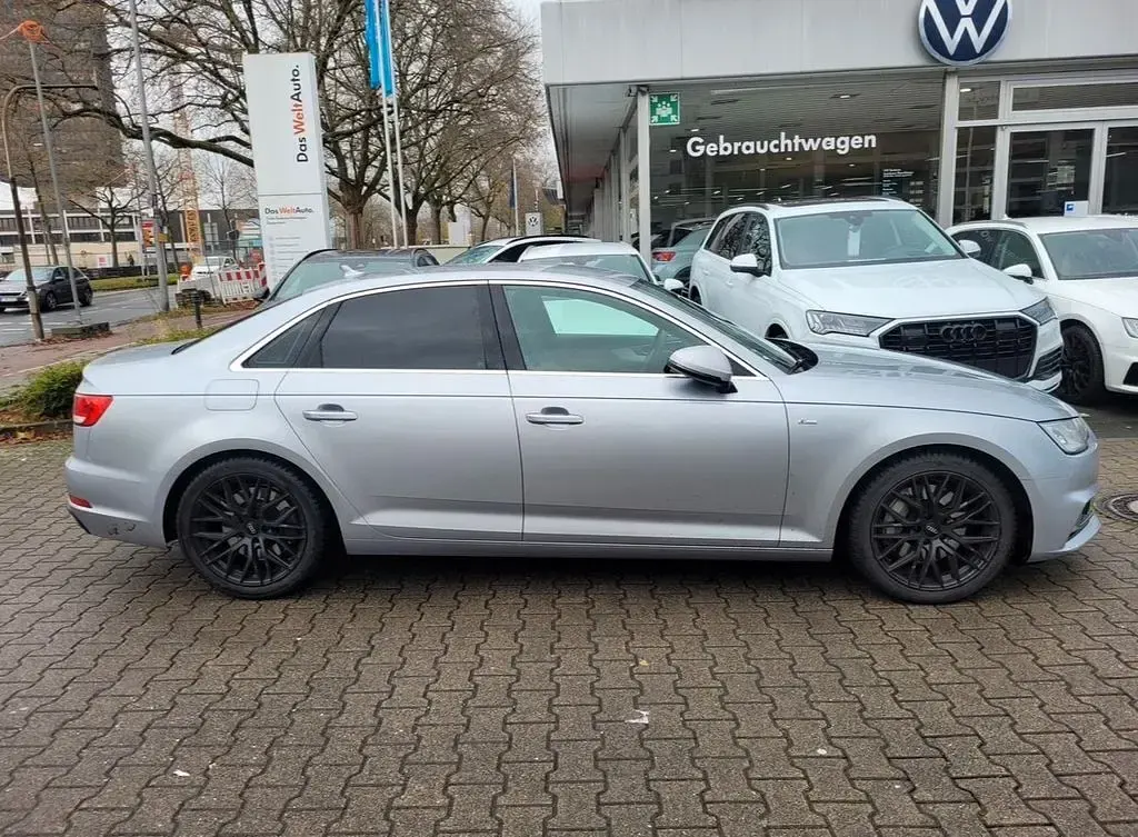 Gebraucht Audi A4 Sport 245 PS (180 kW) 2019 Silber Limousine
