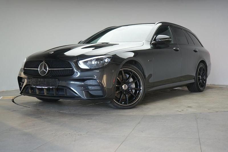 Gebraucht Mercedes E300 AMG 265 PS (194 kW) 2023 Grau Limousine