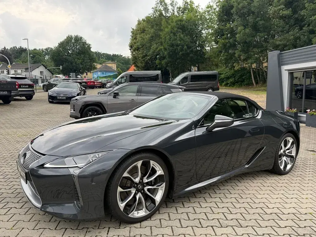 Gebraucht Lexus LC 500 464 PS (341 kW) 2022 Grau Cabrio