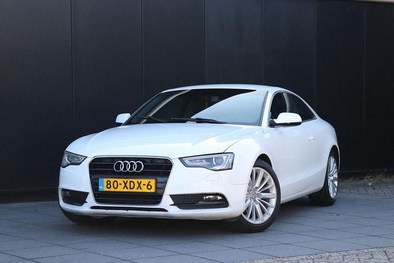 Weiß Gebraucht 2012 Audi A5 Proline Coupé | 6.941 € (Superpreis) - Bild 1/4