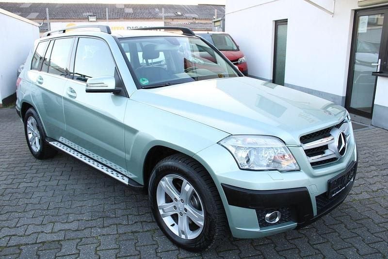 Gebraucht Mercedes GLK320 224 PS (164 kW) 2008 Silber SUV