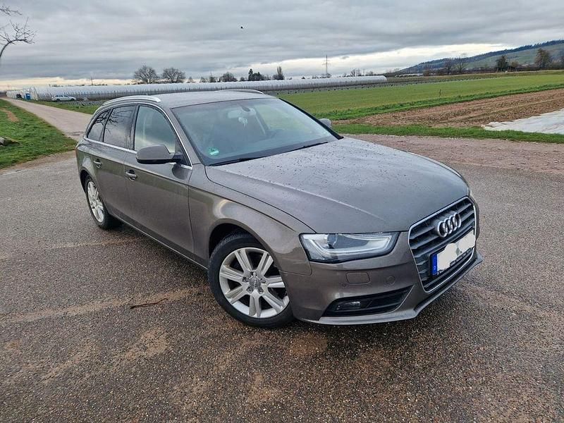 Gebraucht Audi A4 Ambition 170 PS (125 kW) 2013 Grau Kombi