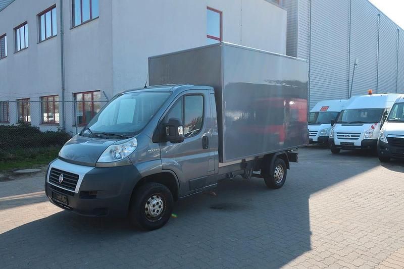 Gebraucht Fiat Ducato 131 PS (96 kW) 2013 Grau Van