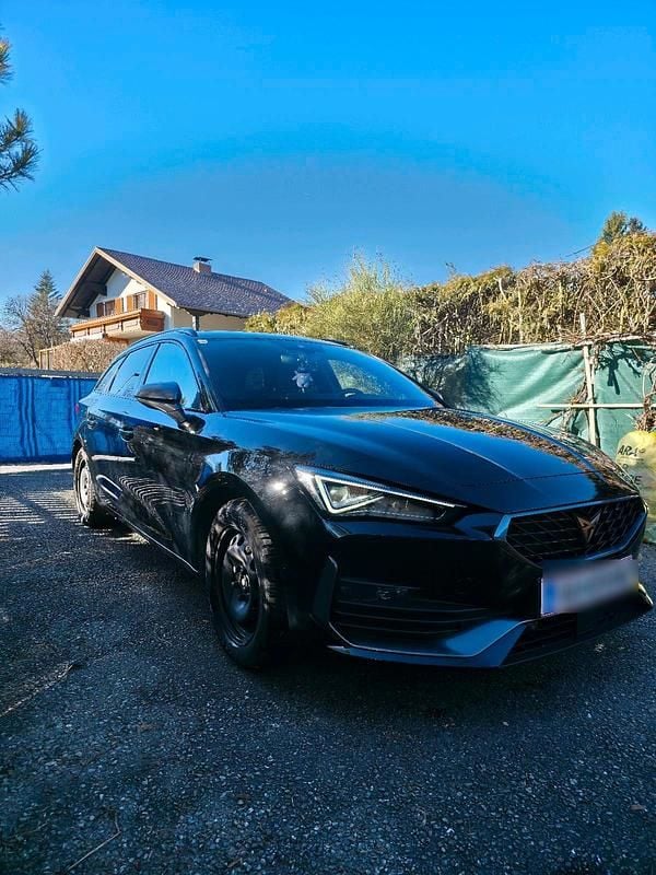 Schwarz Gebraucht 2023 Cupra Leon Kombi | 23.000 € (Superpreis) - Bild 1/4