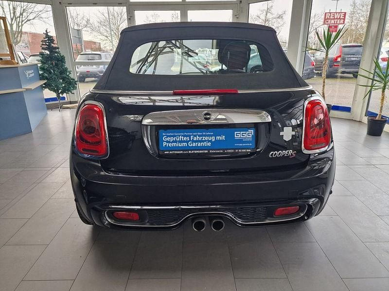 Gebraucht Mini Cooper S Cabriolet 192 PS (141 kW) 2016 Schwarz Cabrio