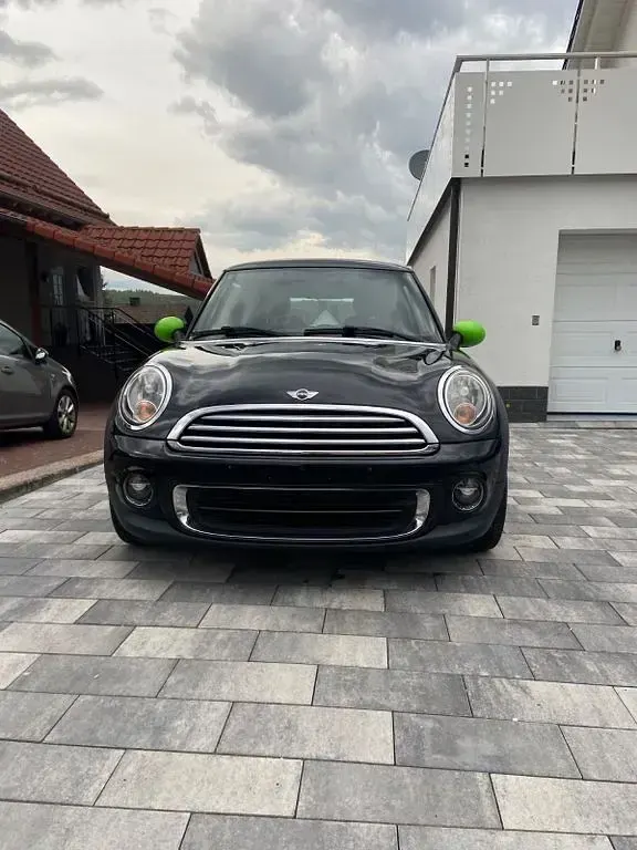 Gebraucht Mini ONE 98 PS (72 kW) 2014 Schwarz Kleinwagen