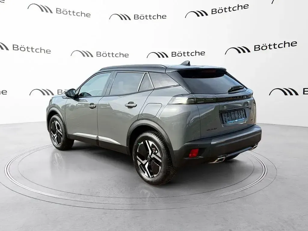 Gebraucht Peugeot 2008 GT 131 PS (96 kW) 2024 Lackierung seleniumgrau/typ aussenverkleidung metalliclackierung SUV