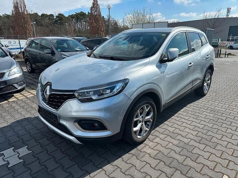 Gebraucht Renault Kadjar LIMITED 140 PS (102 kW) 2020 Silber SUV