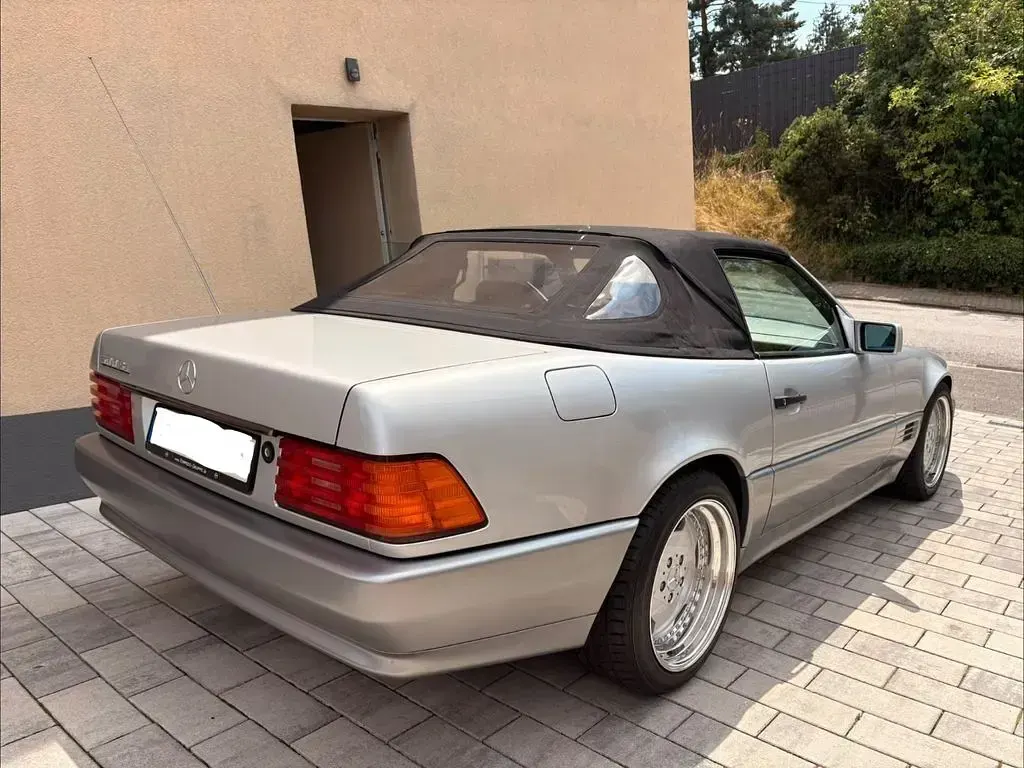 Gebraucht Mercedes SL500 326 PS (239 kW) 1993 Silber Cabrio