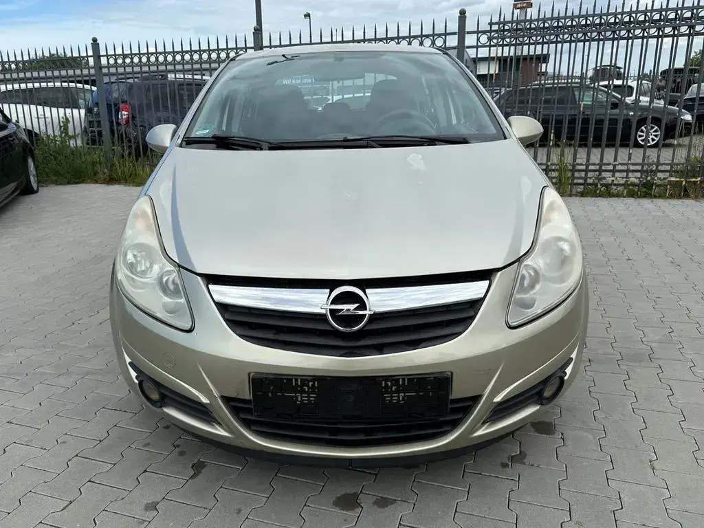 Gebraucht Opel Corsa Edition 80 PS (58 kW) 2007 Silber Kleinwagen