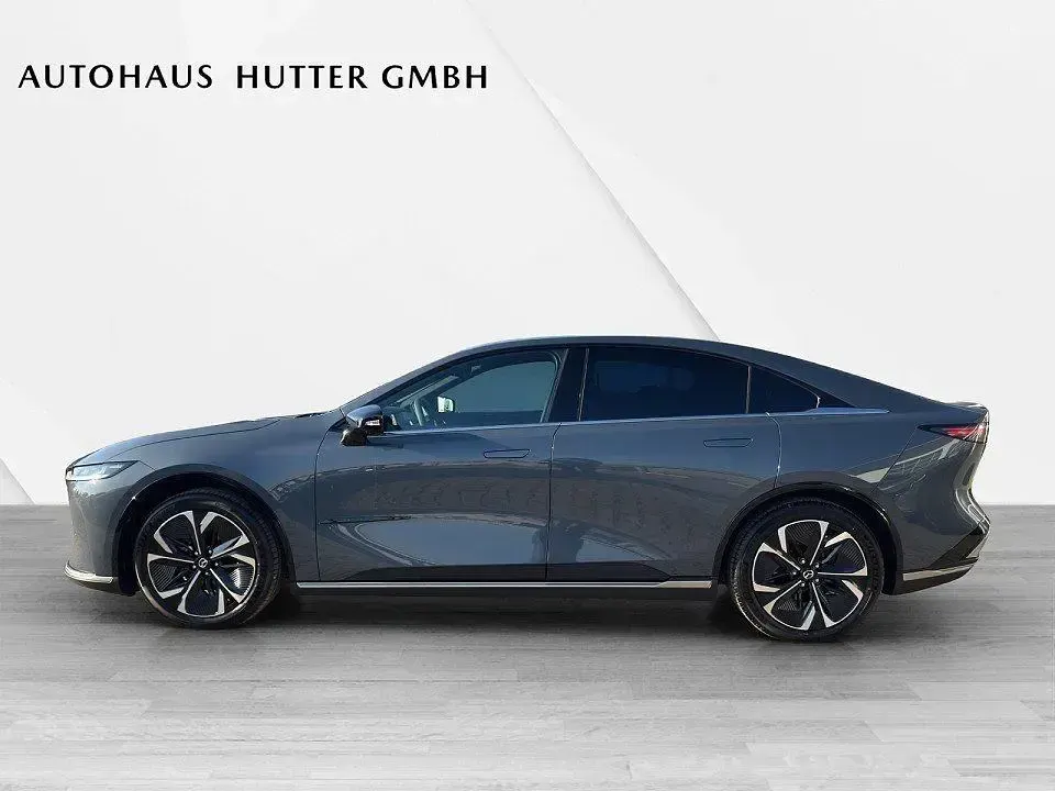 Neu Mazda 6e Takumi-Line 189 kW (258 PS) 2026 Polymetal gray Limousine