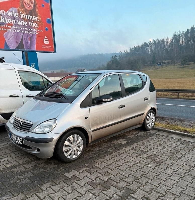 Grau Gebraucht 2003 Mercedes 170 Kleinwagen | 1.950 € (Fairer Preis) - Bild 1/4