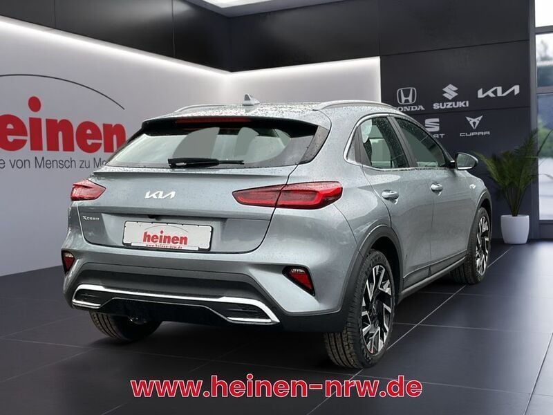 Używany Kia XCeed Vision 140 KM (102 kW) 2024 Srebrny SUV