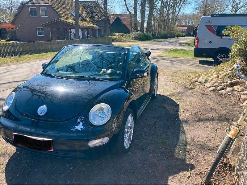 Gebraucht VW New Beetle 75 PS (55 kW) 2003 Schwarz Kleinwagen