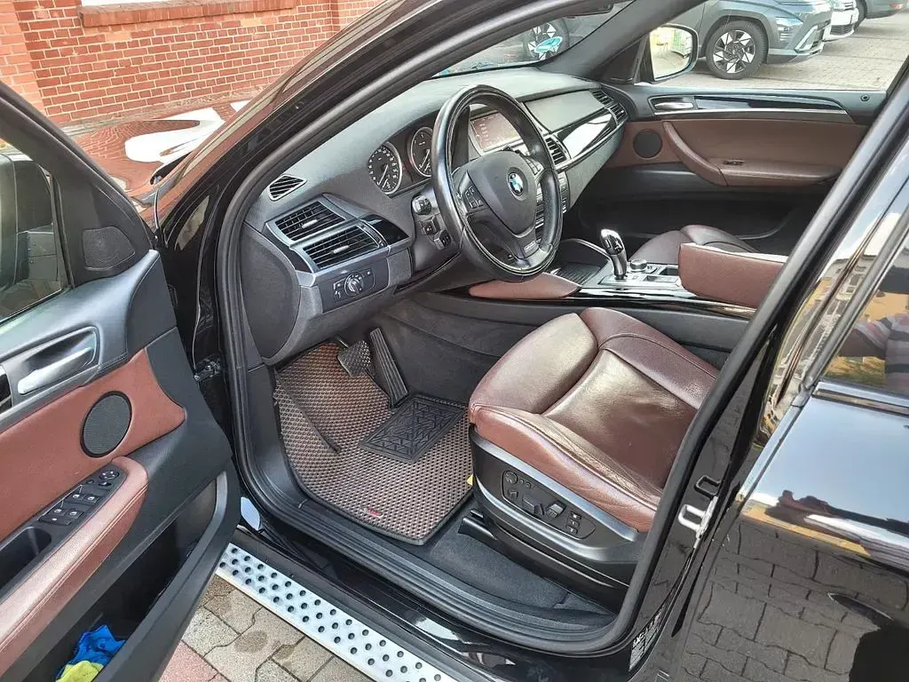 Second-hand BMW X6 306 CP (225 kW) 2012 Negru SUV