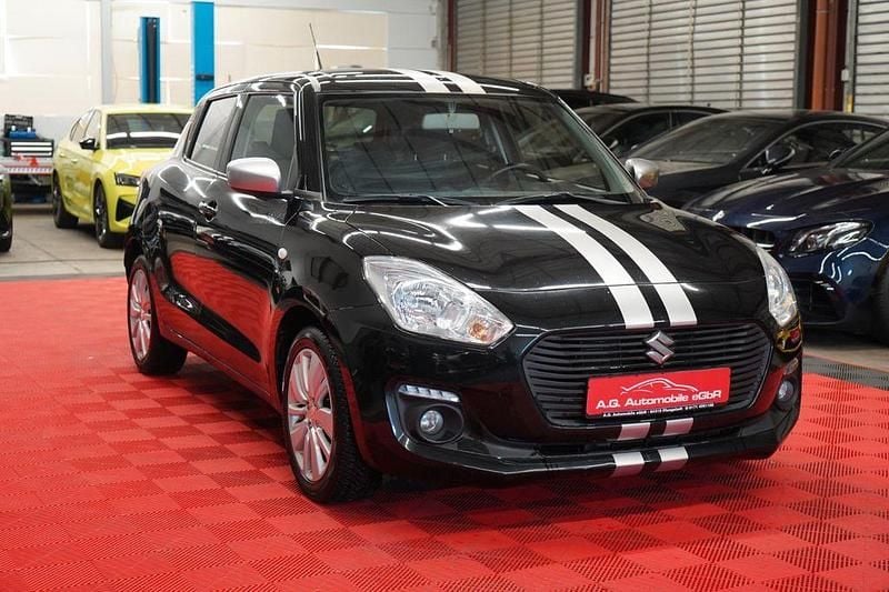 Gebraucht Suzuki Swift Basic 90 PS (66 kW) 2020 Schwarz Kleinwagen