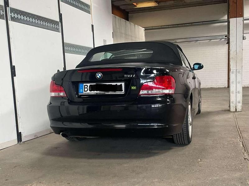 Schwarz Gebraucht 2008 BMW 118 Cabriolet Cabrio | 8.900 € - Bild 1/3