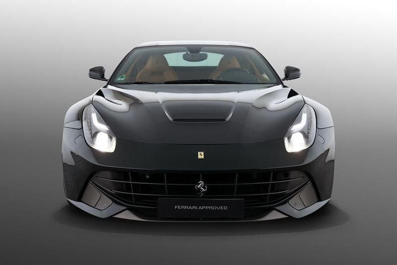 Gebraucht Ferrari F12 736 PS (541 kW) 2015 Schwarz Coupé