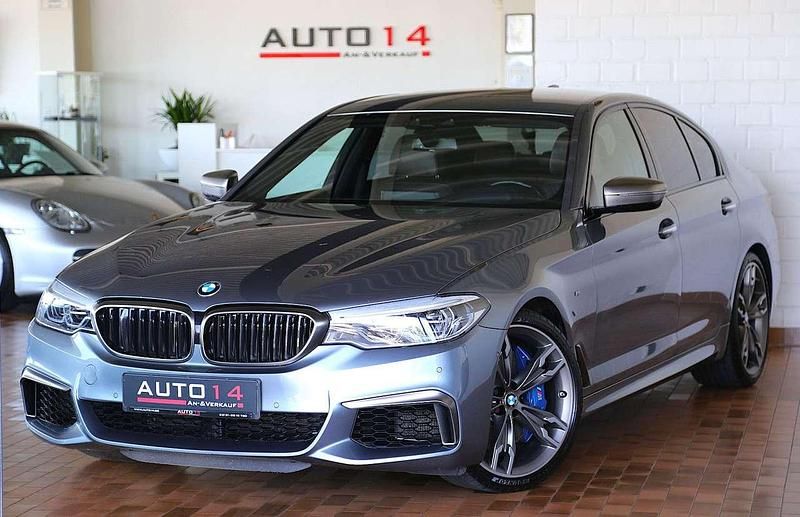 Bluestone Gebraucht 2018 BMW 550 Limousine | 34.490 € (Guter Preis) - Bild 1/4