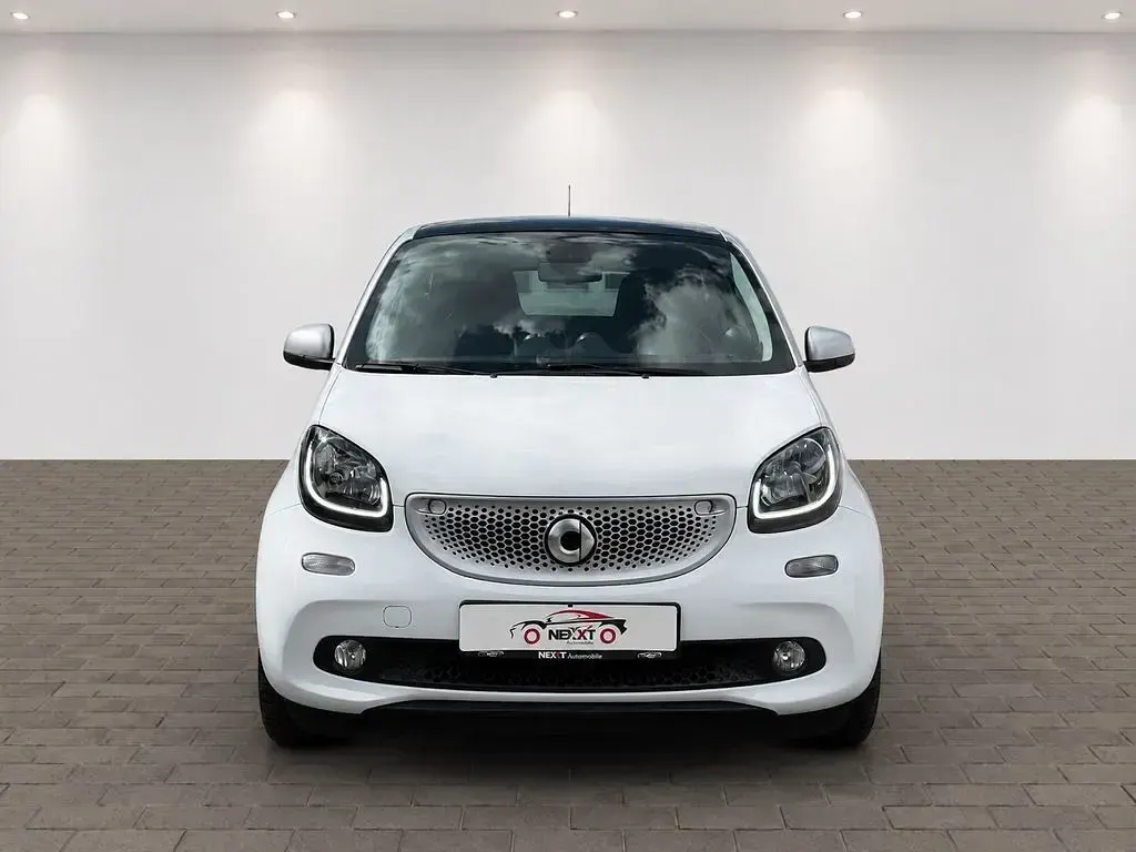 Gebraucht Smart ForFour Basis 90 PS (66 kW) 2018 Silber Kleinwagen