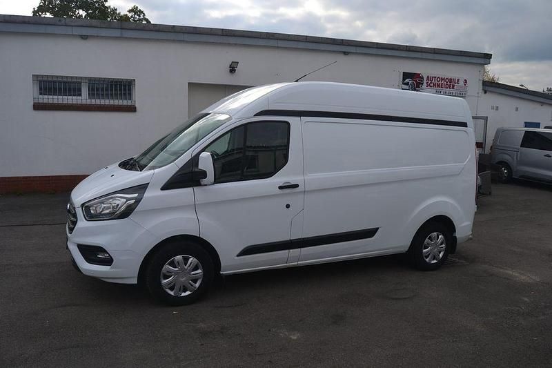 Gebraucht Ford Transit Custom Trend 131 PS (96 kW) 2018 Weiß Van / Kleinbus