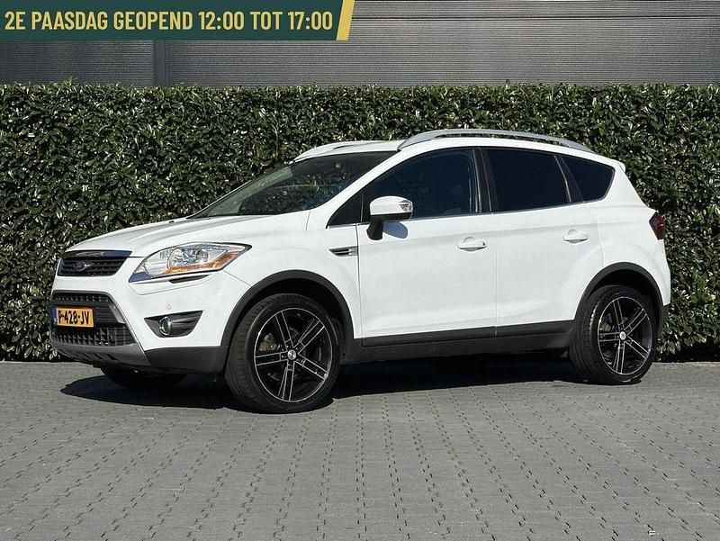 Gebraucht Ford Kuga Titanium 200 PS (147 kW) 2012 Weiß SUV