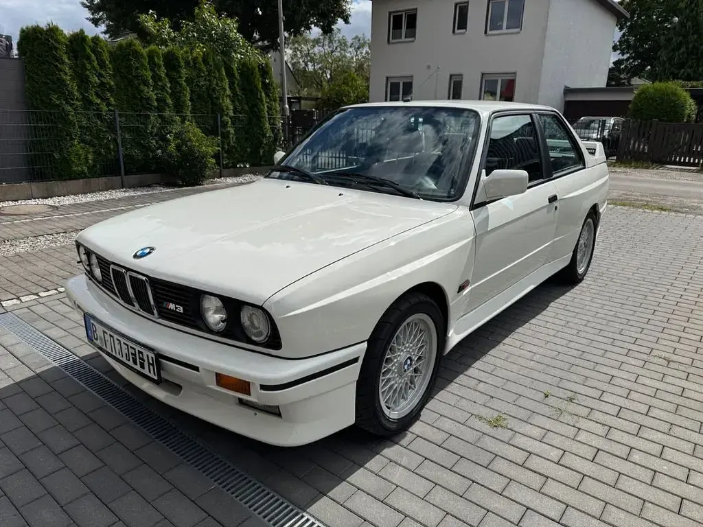 Gebraucht BMW M3 Sport Line 194 PS (142 kW) 1989 Weiß