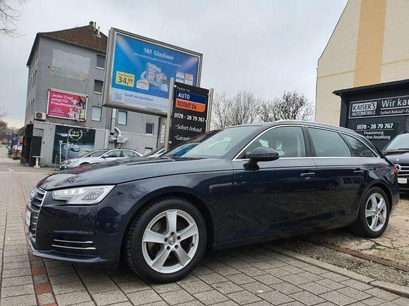 Gebraucht Audi A4 Sport 150 PS (110 kW) 2016 Blau Limousine