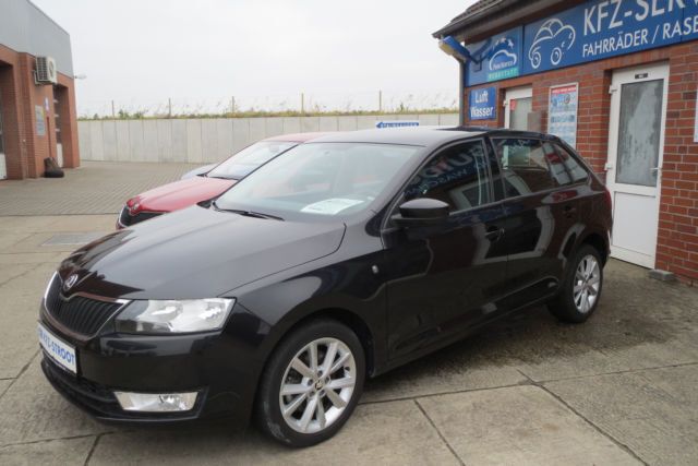 Gebraucht Skoda Rapid Ambition 90 PS (66 kW) 2014 Schwarz metallic Kombi