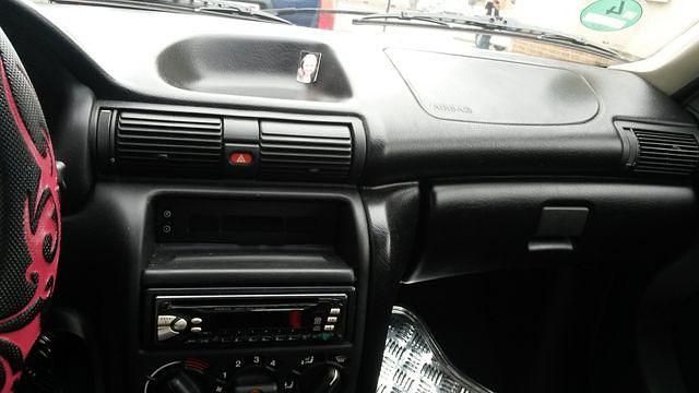 Gebraucht Opel Astra 60 PS (44 kW) 1995 Weiß Kleinwagen