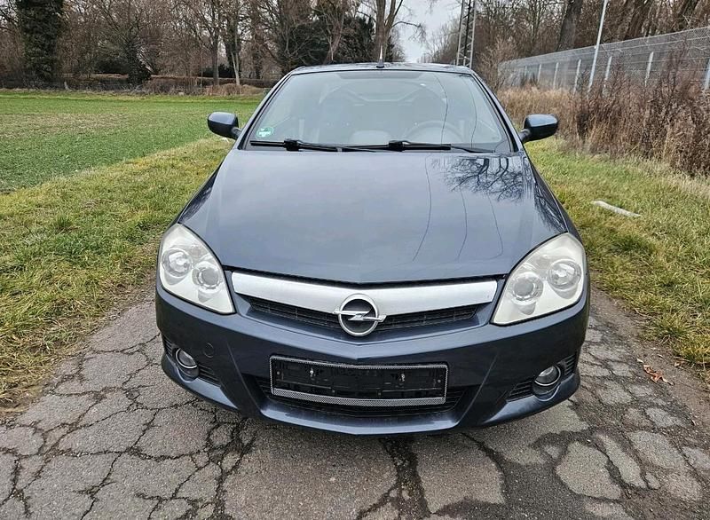 Gebraucht Opel Tigra 90 PS (66 kW) 2008 Cabrio