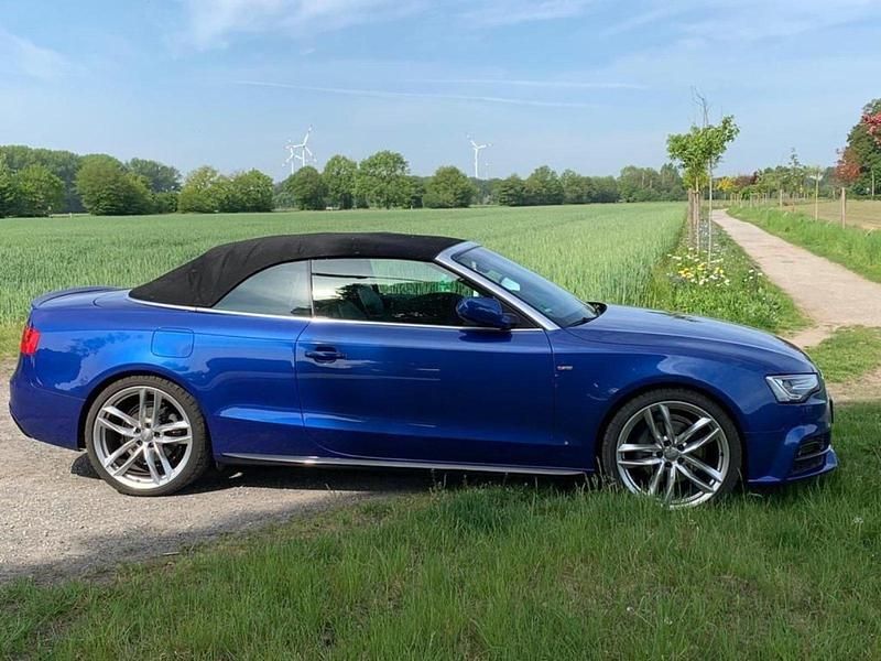 Gebraucht Audi A5 Cabriolet S-Line 218 PS (160 kW) 2016 Blau Cabrio
