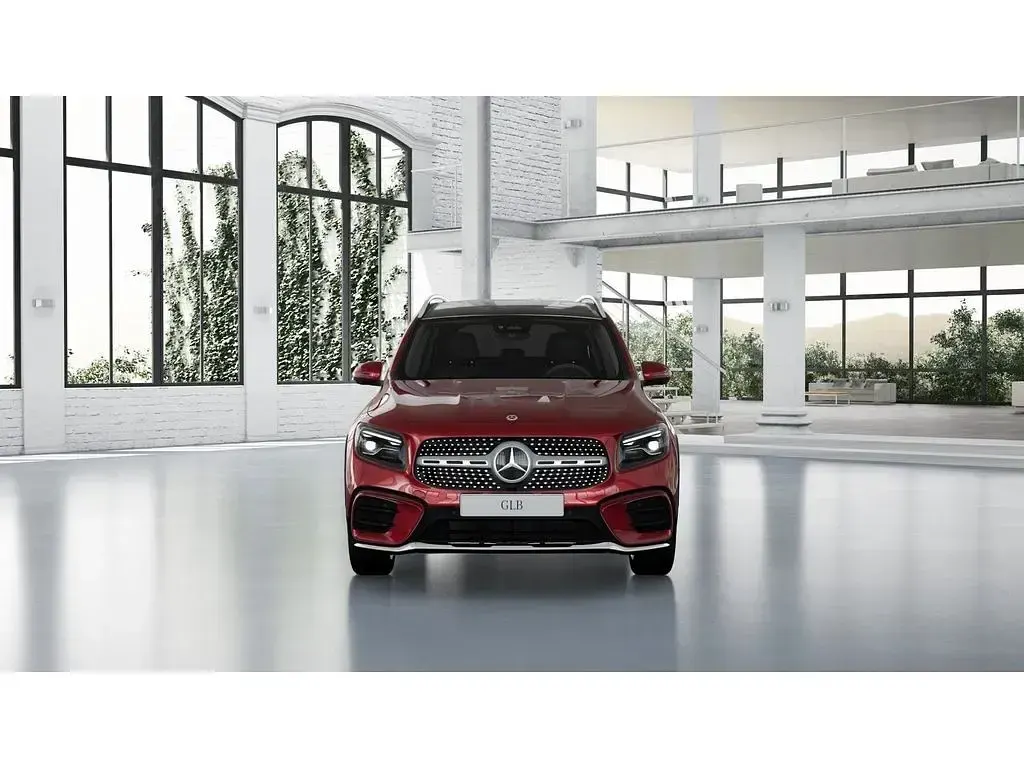 Gebraucht Mercedes GLB220 AMG Line Premium Plus 191 PS (140 kW) 2024 Rot SUV