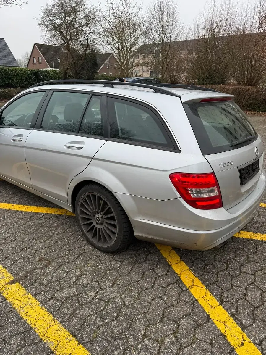 Second-hand Mercedes C220 170 CP (125 kW) 2011 Andere farben Break
