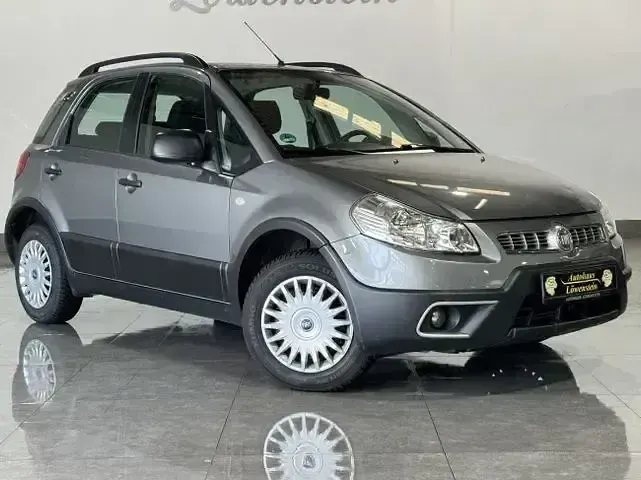 Gebraucht Fiat Sedici Dynamic 120 PS (88 kW) 2010 Grau SUV