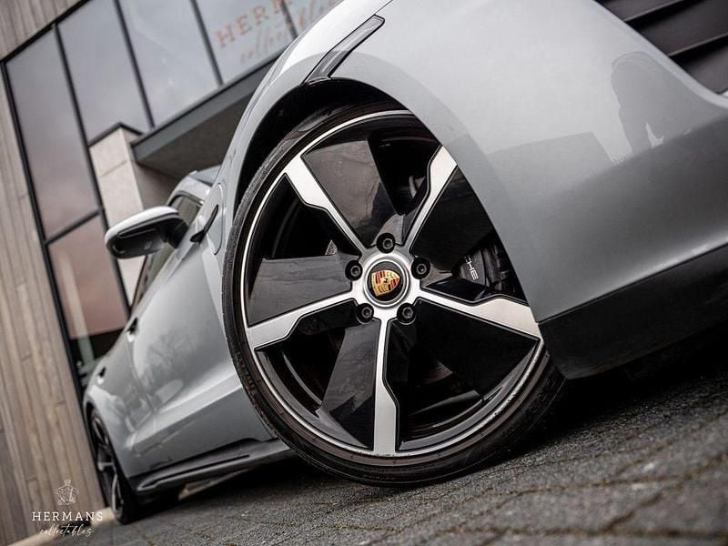 Gebraucht Porsche Taycan Performance Package 350 kW (476 PS) 2021 Grau Limousine