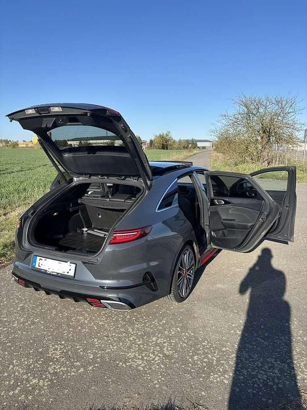 Gebraucht Kia ProCeed GT 204 PS (150 kW) 2019 Grau Kombi