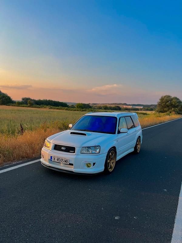 Weiß Gebraucht 2005 Subaru Forester SUV | 19.000 € - Bild 1/4
