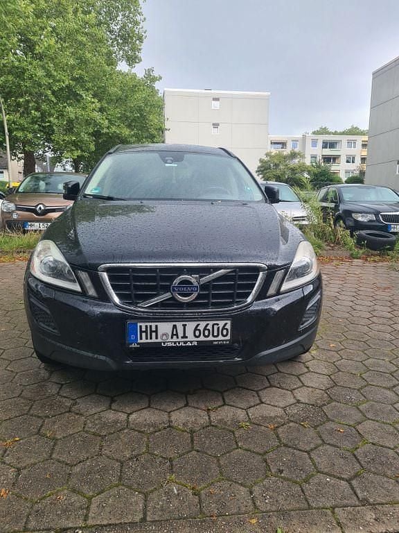 Gebraucht 2011 Volvo XC60 SUV | 12.400 € (Etwas zu teuer) - Bild 1/4