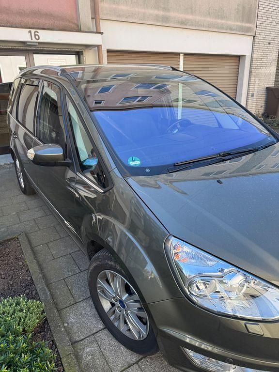 Gebraucht Ford Galaxy Titanium 203 PS (149 kW) 2011 Van / Kleinbus