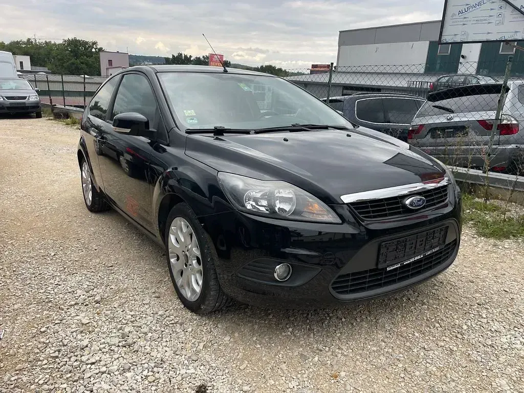 Gebraucht Ford Focus Style 101 PS (74 kW) 2008 Silber Limousine