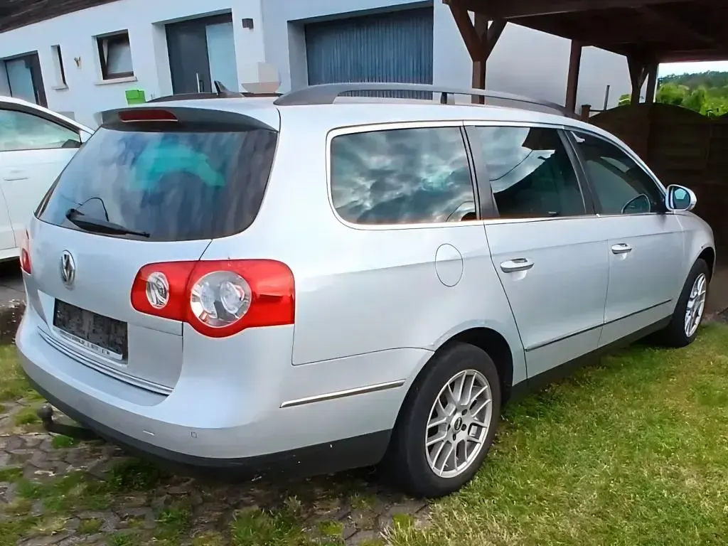Gebraucht VW Passat Comfortline 110 PS (80 kW) 2008 Silber Kombi