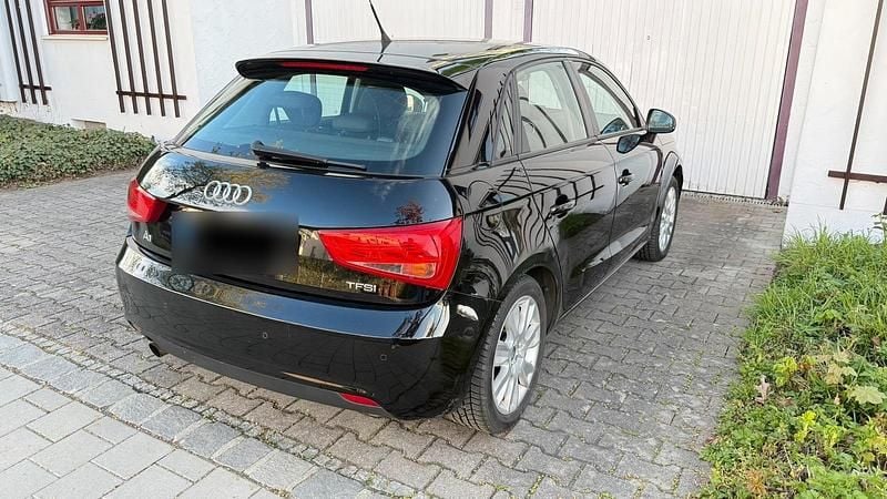 Second-hand Audi A1 86 CP (63 kW) 2013 Negru Hatchback