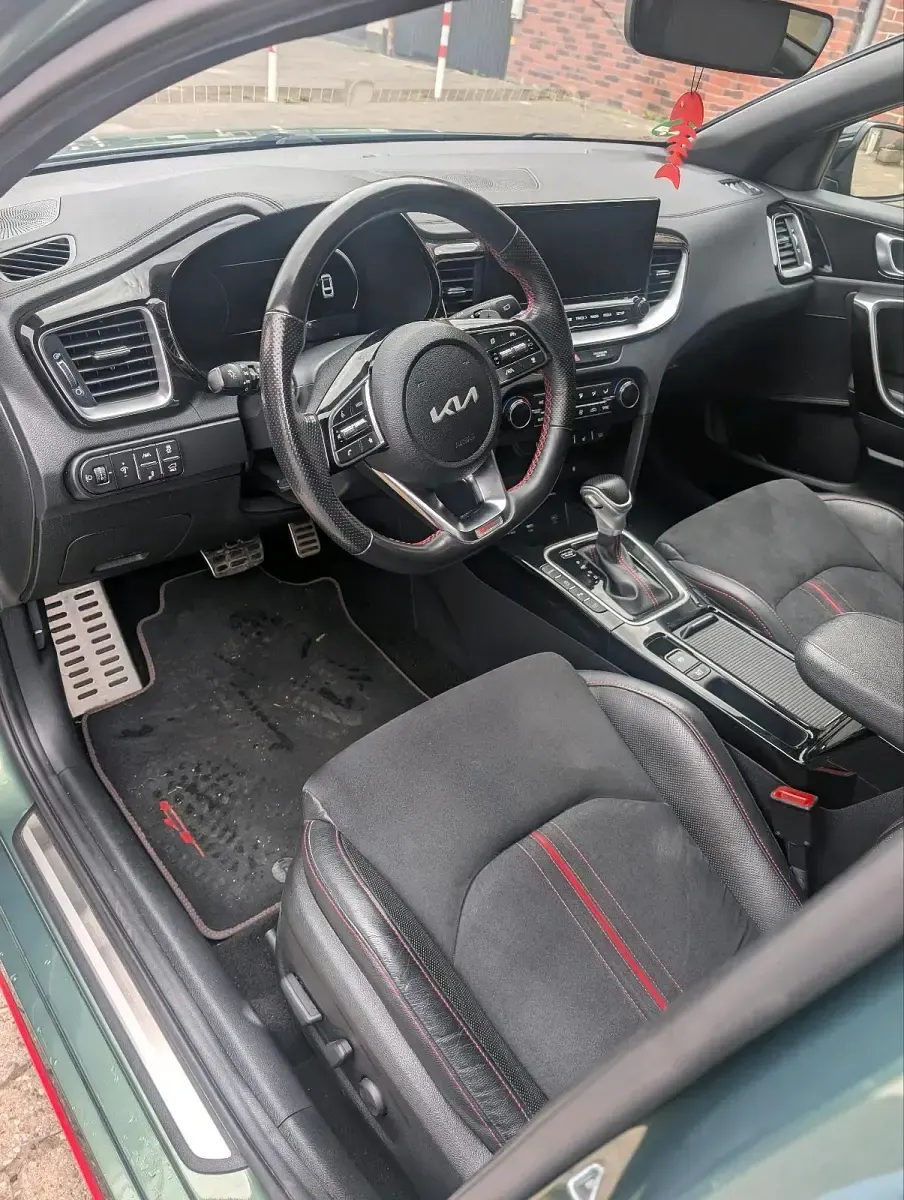 Gebraucht Kia ProCeed GT 207 PS (152 kW) 2023 Grün Kombi