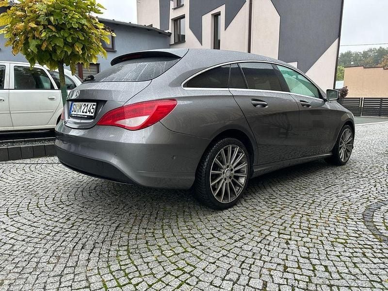 Gebraucht Mercedes CLA180 Shooting Brake Edition 122 PS (89 kW) 2018 Grau Kombi