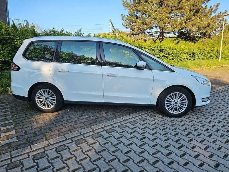 Gebraucht Ford Galaxy Titanium 190 PS (139 kW) 2019 Weiß Van / Kleinbus