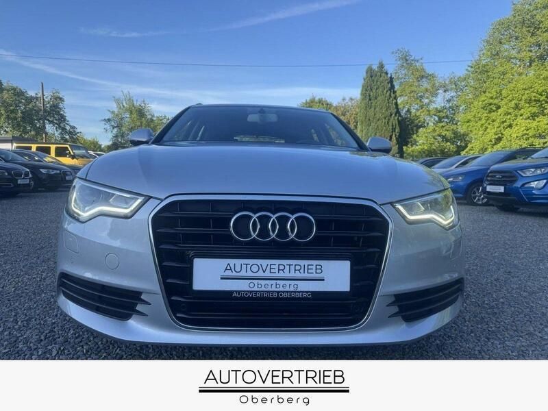 Silber Gebraucht 2012 Audi A6 Comfort Kombi | 15.990 € (Etwas zu teuer) - Bild 1/4