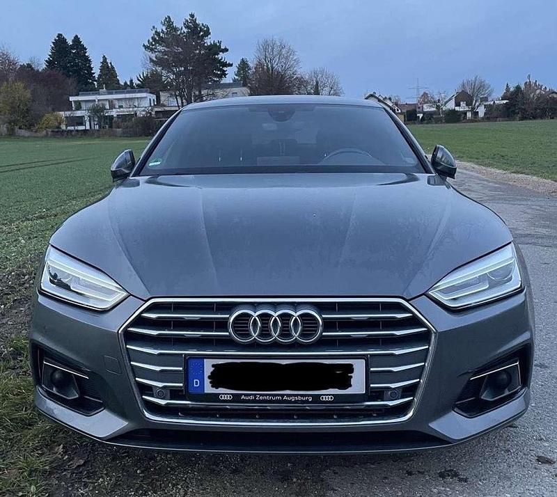 Grau Gebraucht 2019 Audi A5 Sport Limousine | 26.000 € (Fairer Preis) - Bild 1/4